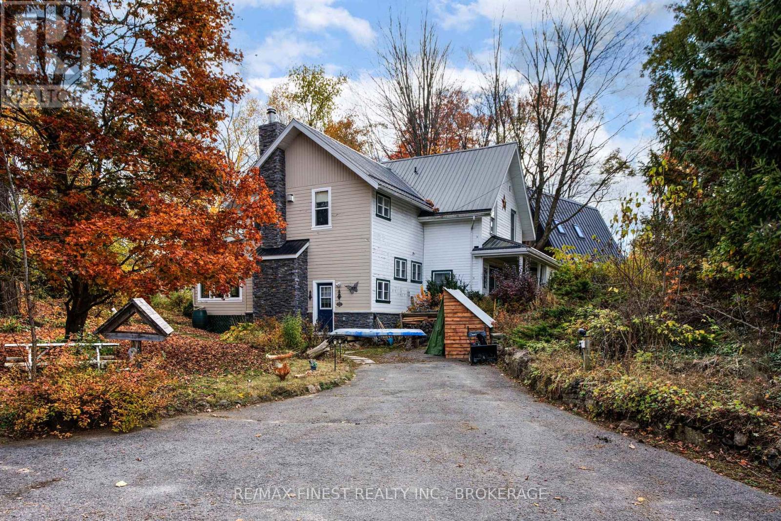 1128 ELIZABETH STREET, Frontenac, Ontario