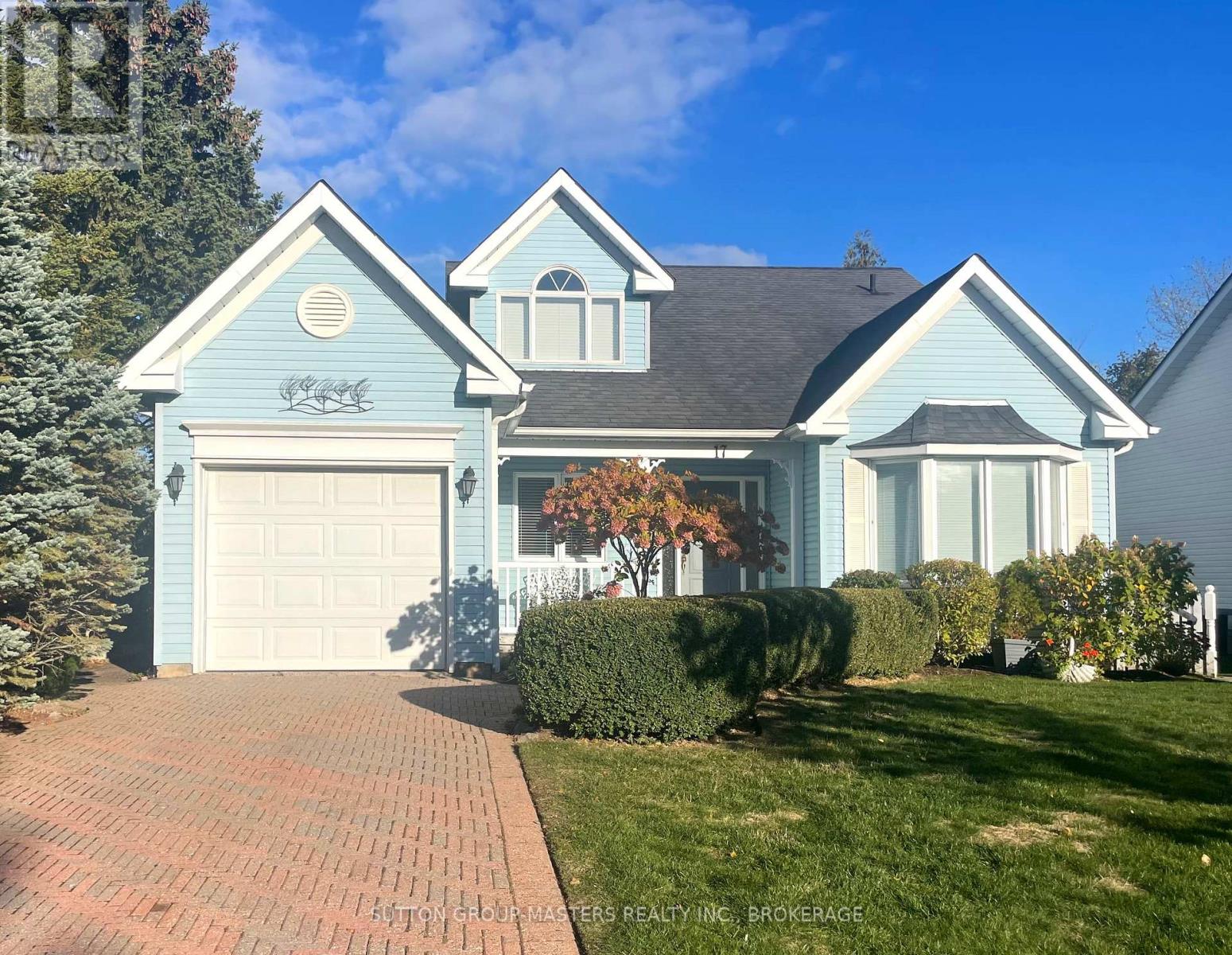 17 COUNTRY CLUB DRIVE, Loyalist, Ontario