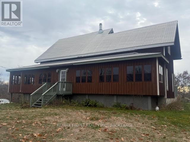 1146 FOURTH LAKE ROAD S, Frontenac, Ontario