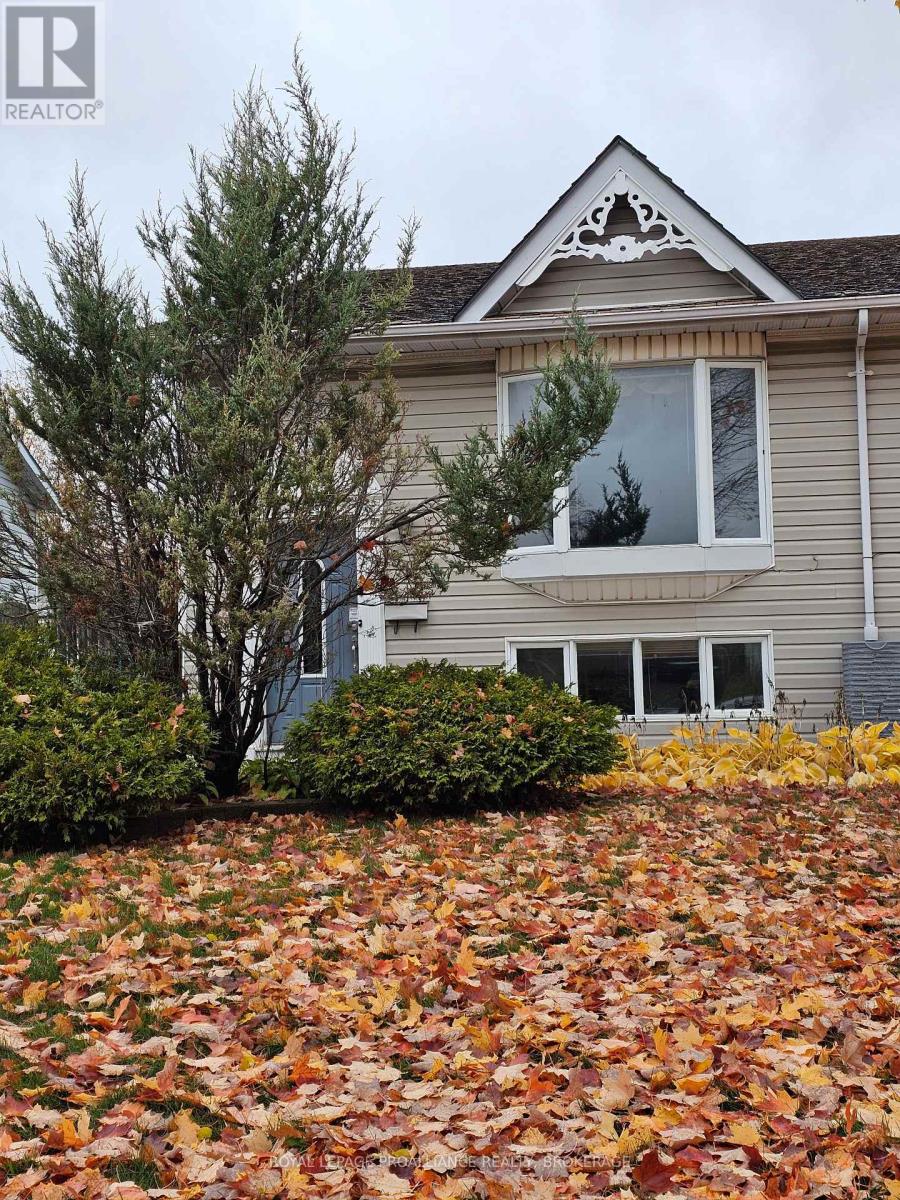 915 WARBURTON CRESCENT, Kingston, Ontario