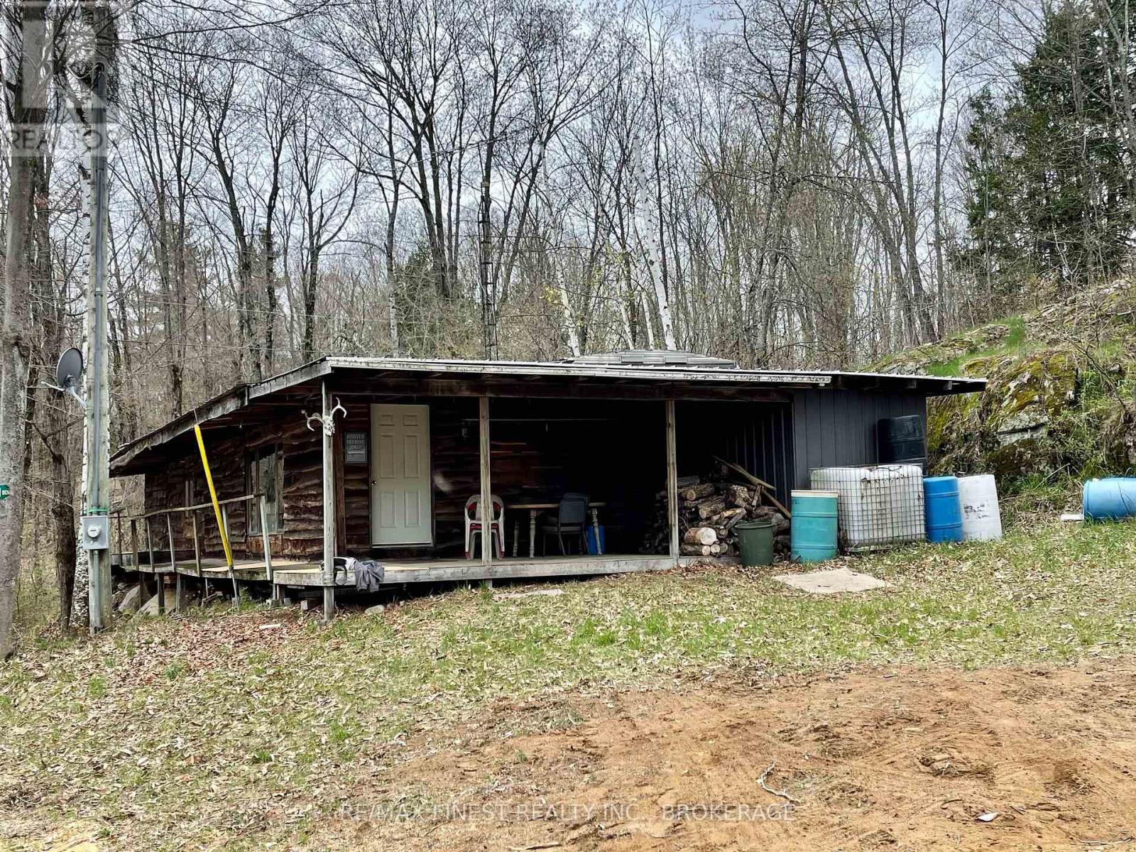 2223 HENDERSON ROAD, Frontenac, Ontario