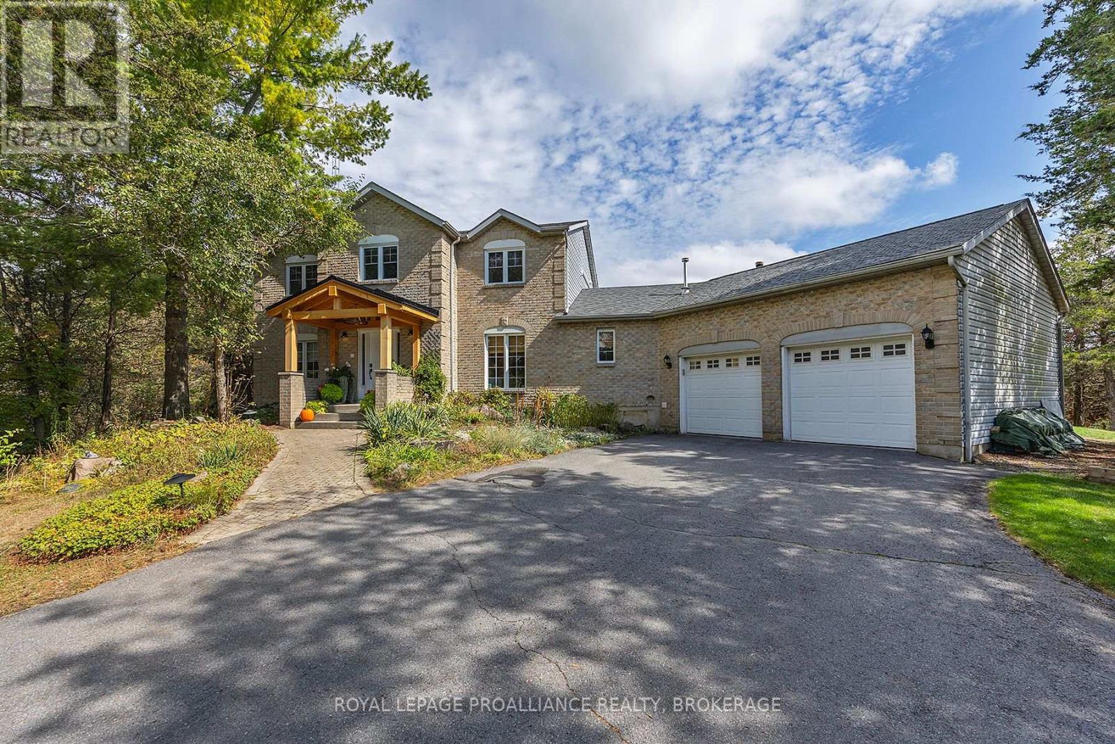 4890 NORTH SHORE CRESCENT, Frontenac, Ontario