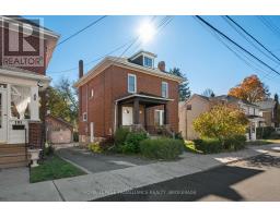 195 CHURCH STREET, Brockville, Ontario