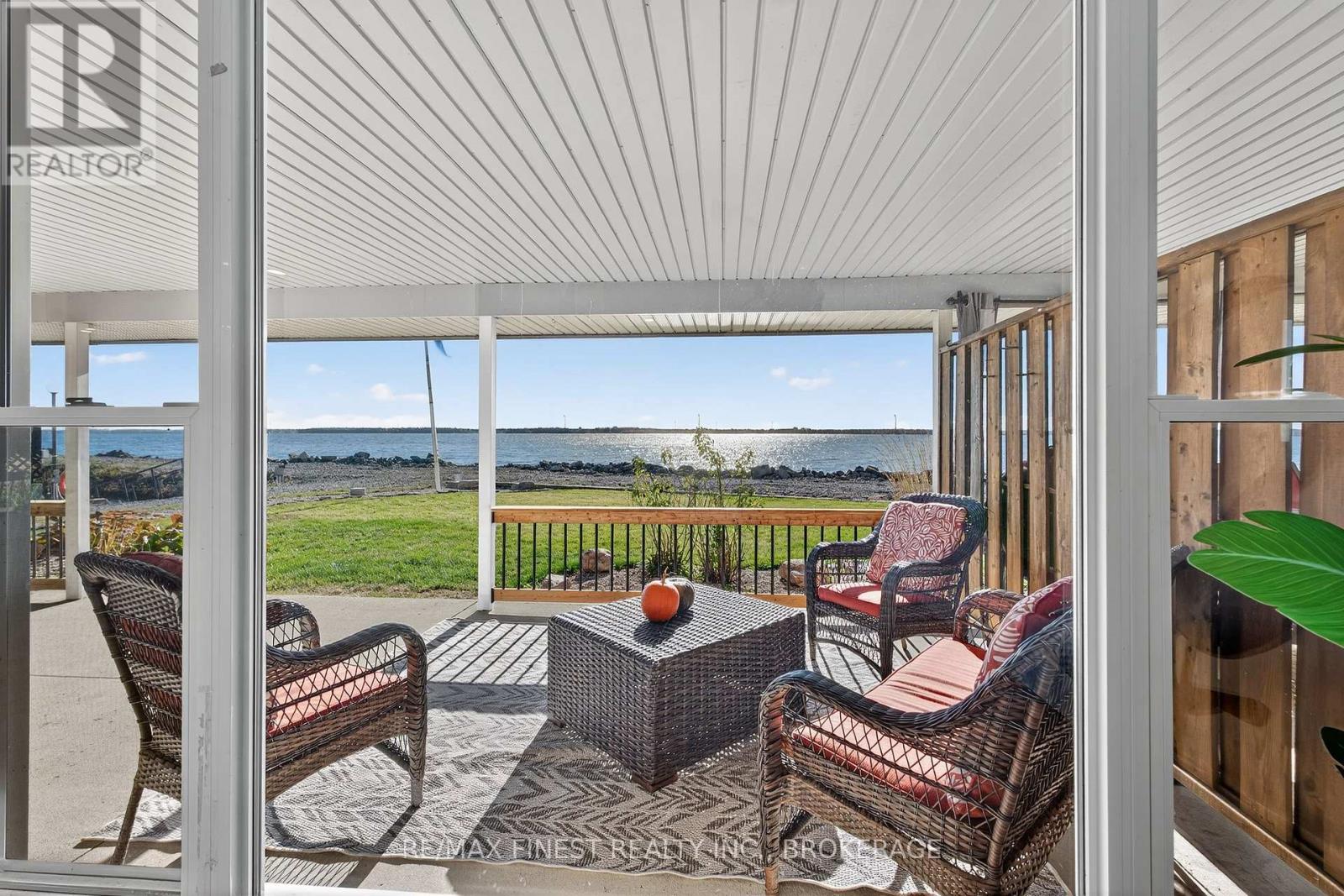 103 - 110 Bayshore Drive, Loyalist, Ontario K0H 1G0 - Photo 13 - X12502896