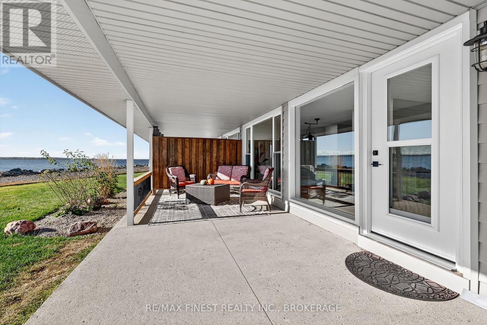 103 - 110 Bayshore Drive, Loyalist, Ontario K0H 1G0 - Photo 36 - X12502896