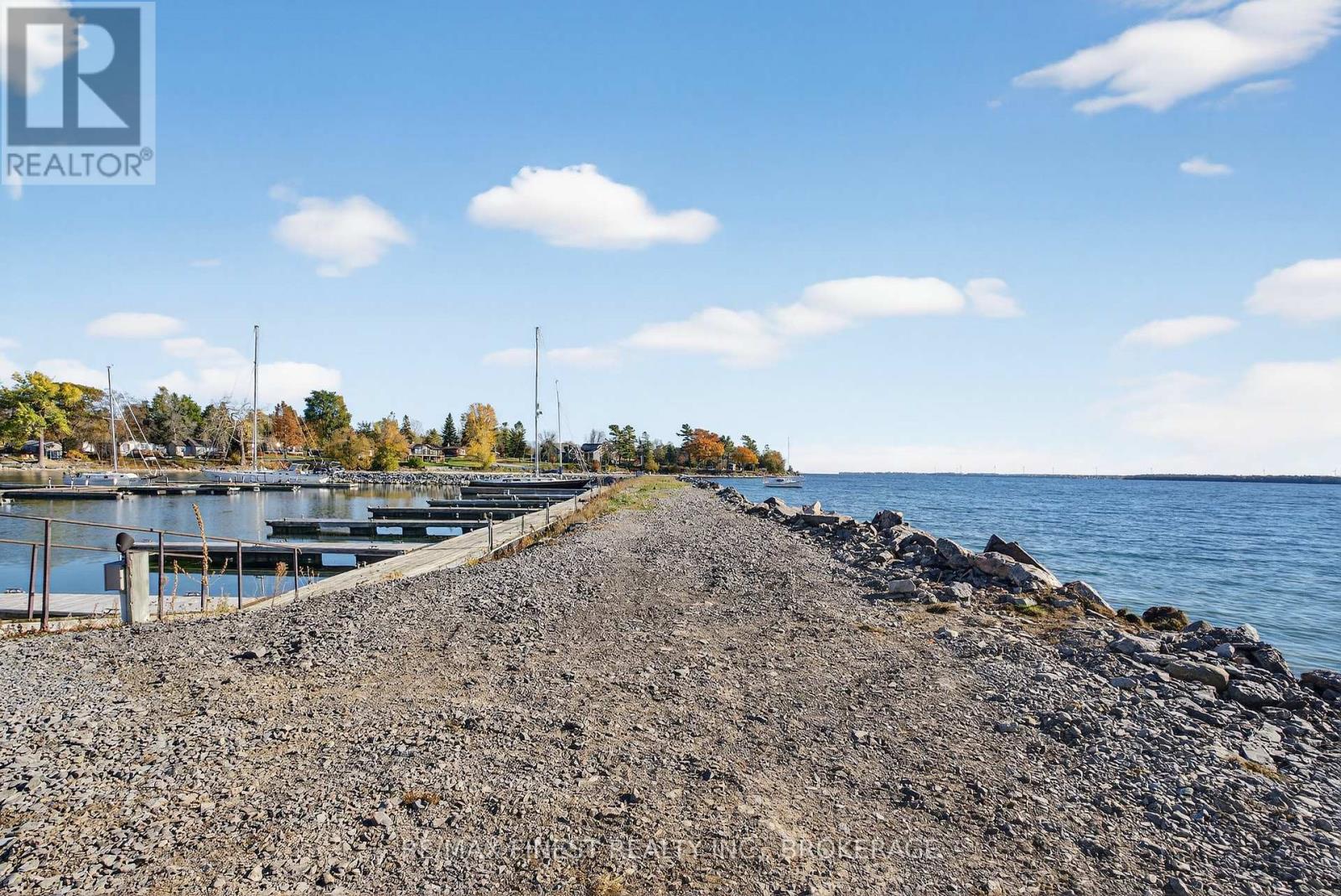 103 - 110 Bayshore Drive, Loyalist, Ontario K0H 1G0 - Photo 45 - X12502896