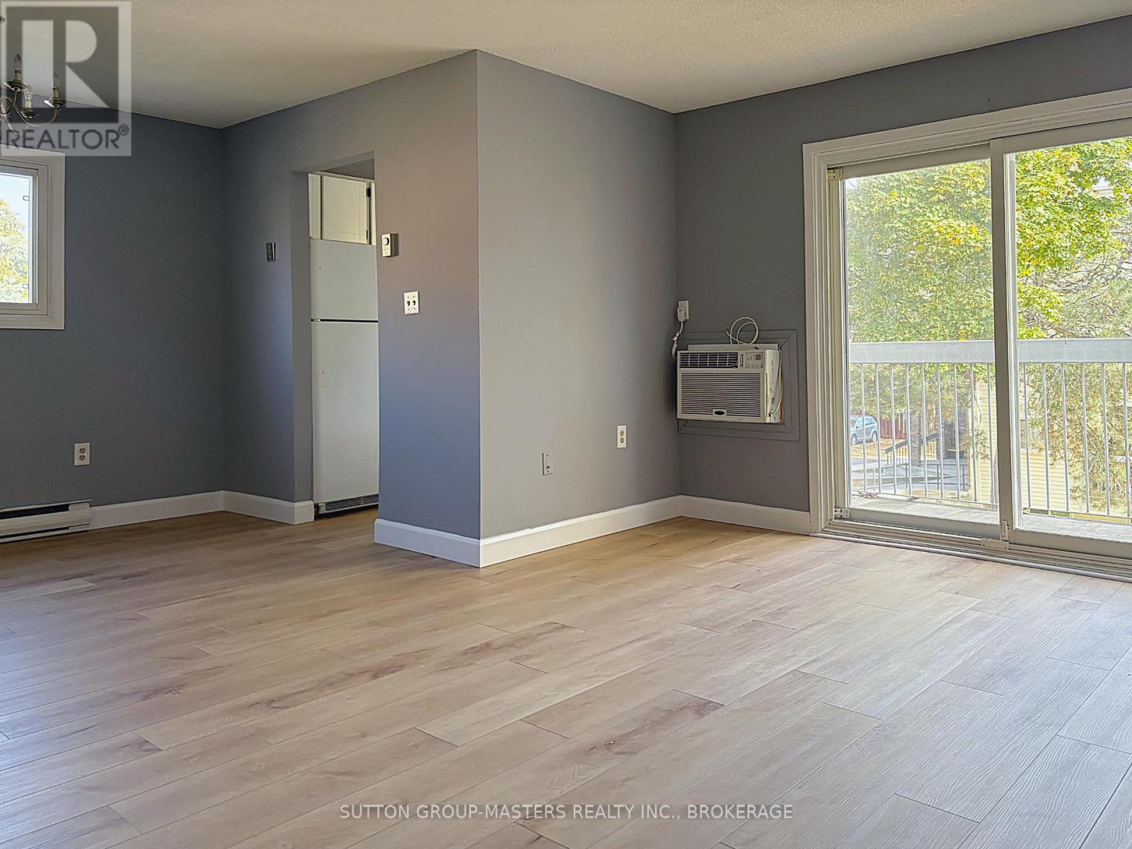 301 - 1000 Pembridge Crescent, Kingston, Ontario K7P 1A3 - Photo 5 - X12506512