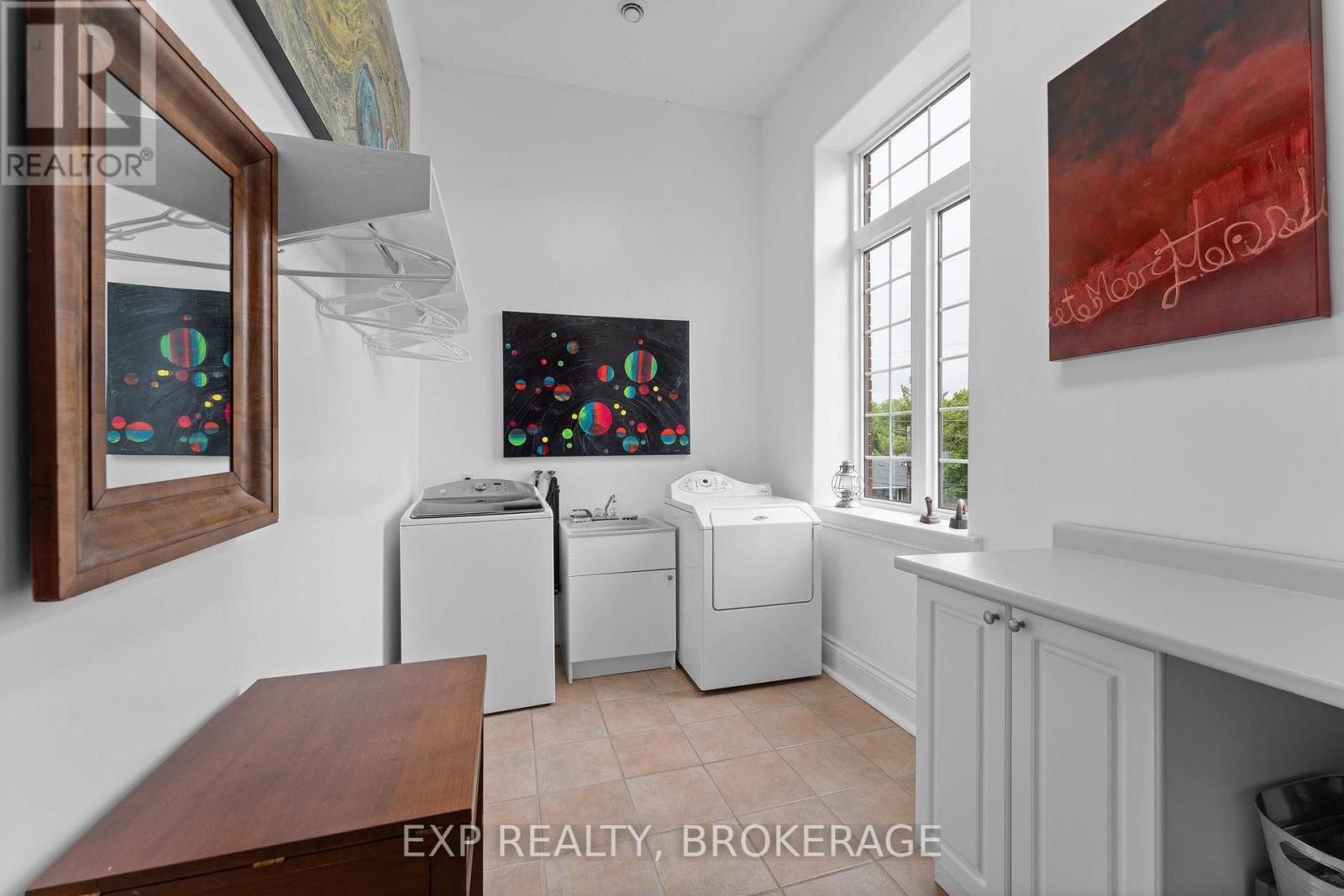 11 Cross Street, Loyalist, Ontario K0H 2H0 - Photo 37 - X12506900