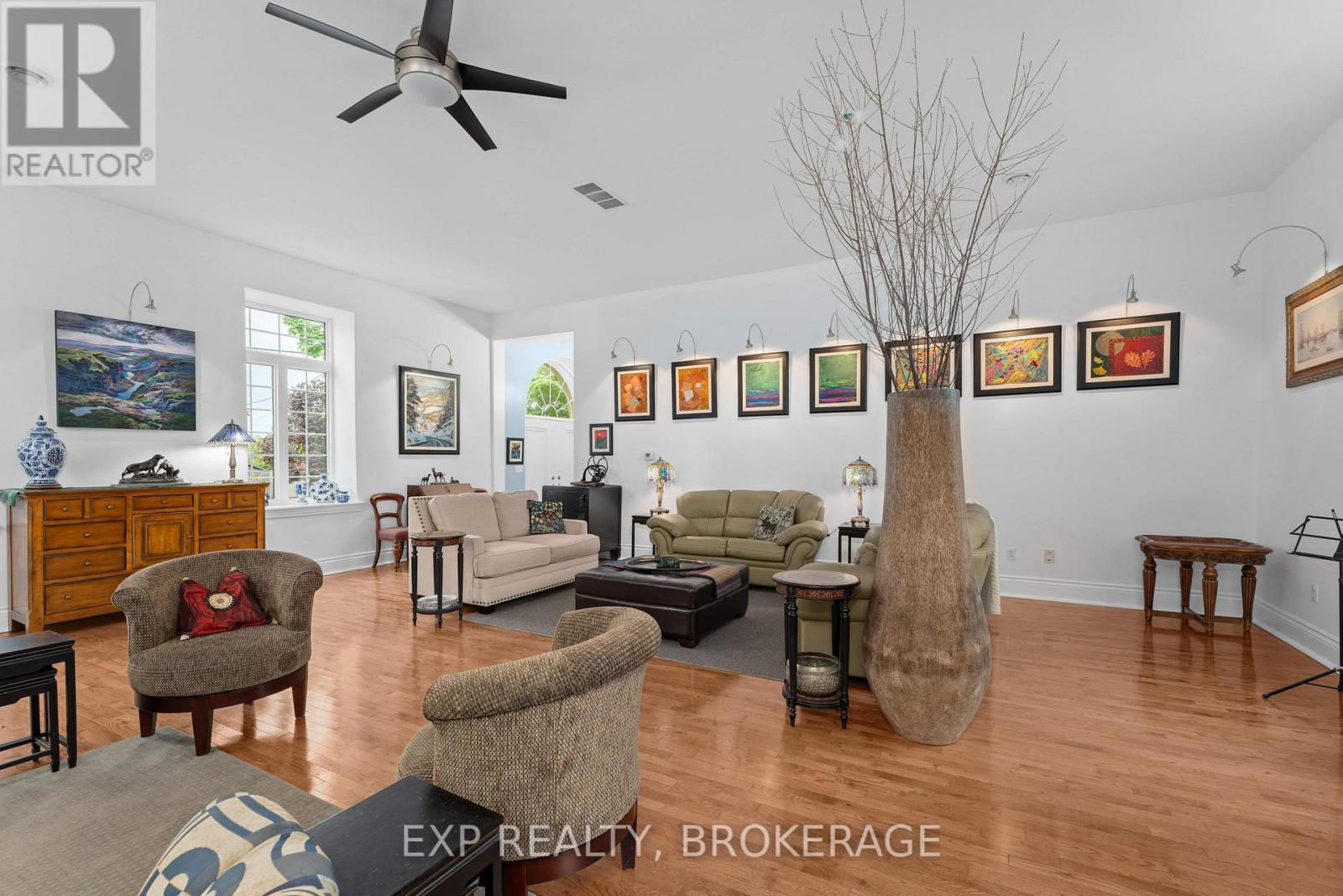 11 Cross Street, Loyalist, Ontario K0H 2H0 - Photo 8 - X12506900