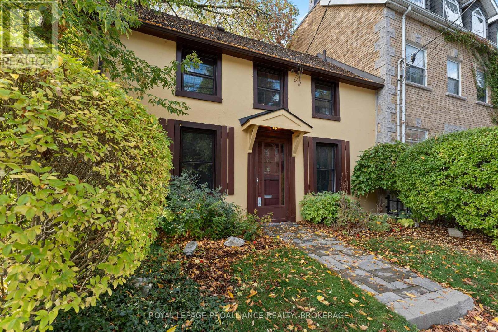 94 WILLIAM STREET, Kingston, Ontario