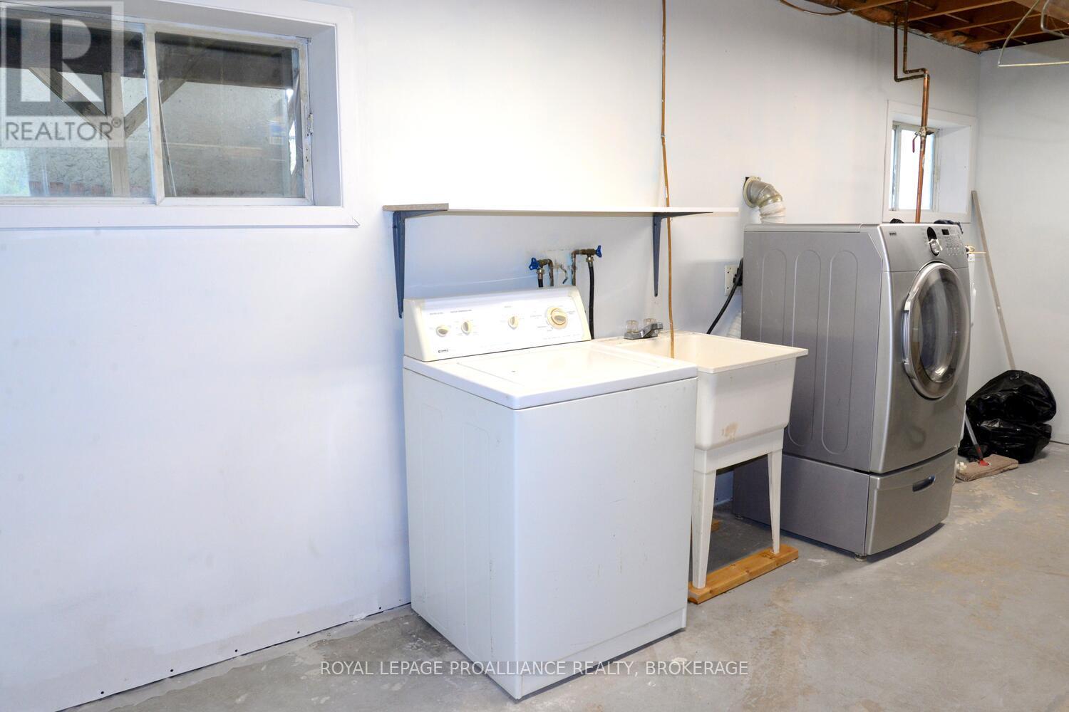 5 South Street, Loyalist, Ontario  K0H 2H0 - Photo 26 - X12527538