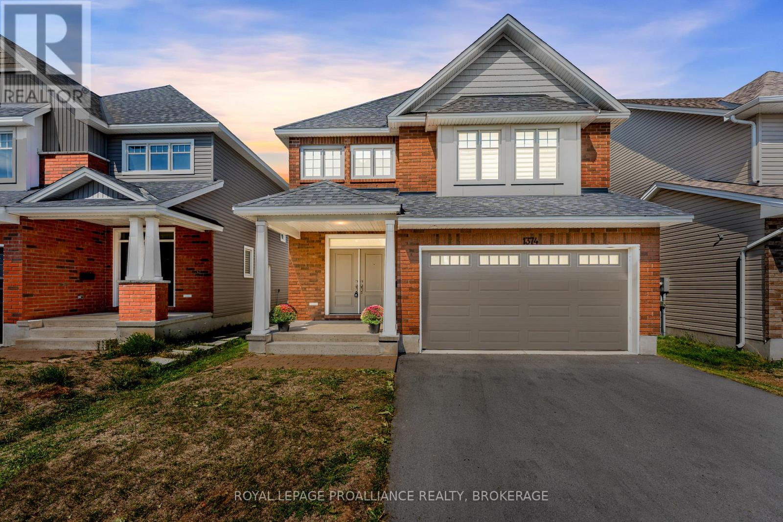 1374 MONARCH DRIVE, Kingston, Ontario