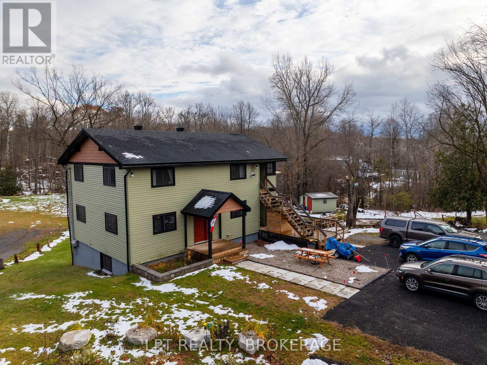 1857 CROW LAKE ROAD, Frontenac, Ontario