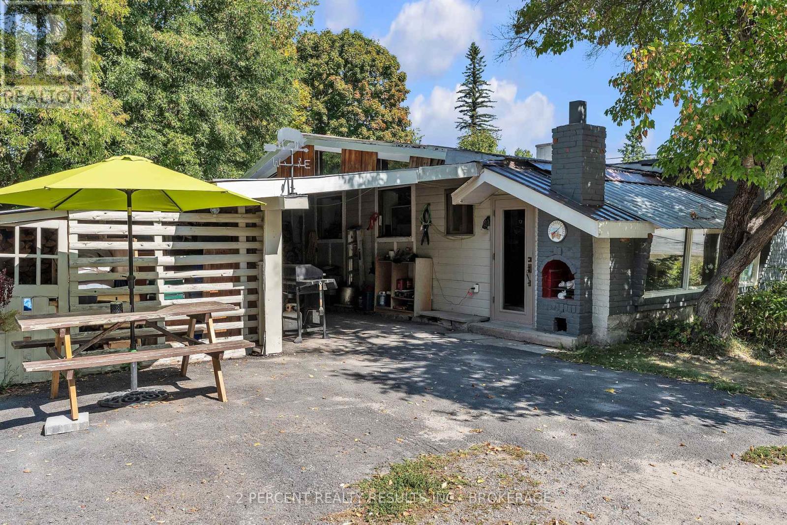 12 LUFFMAN ROAD, Tweed, Ontario