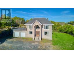 6 OLIVER ROAD, Addington Highlands, Ontario