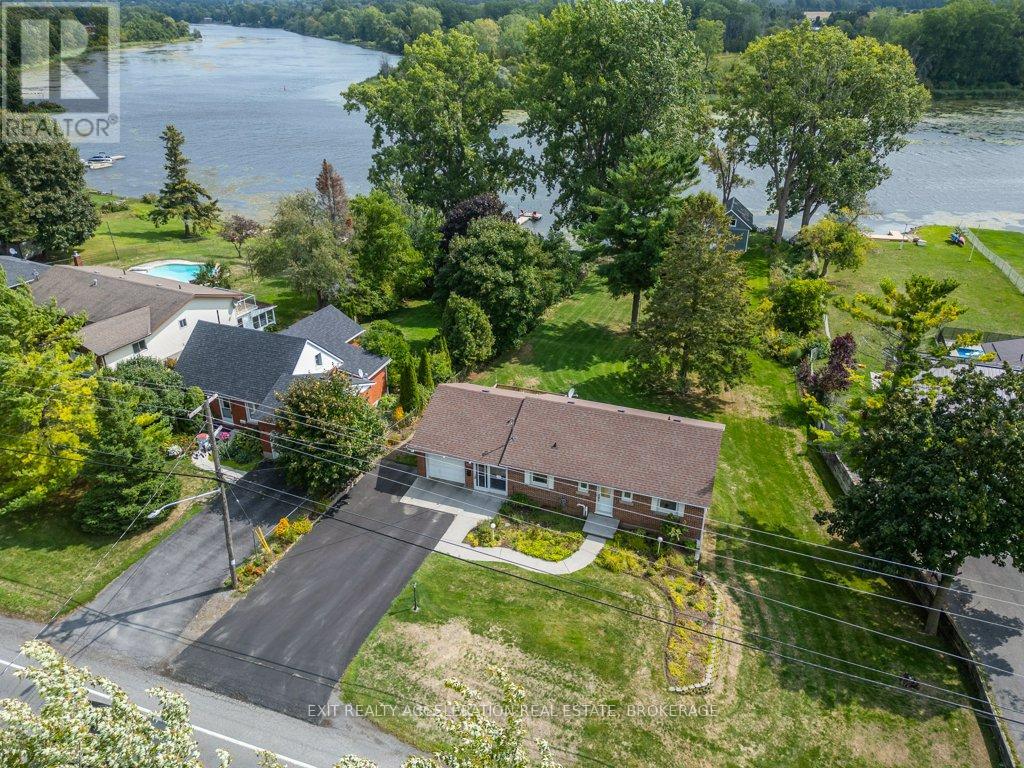 400 Dundas Street W, Greater Napanee, Ontario K7R 2B7 - Photo 38 - X12652776