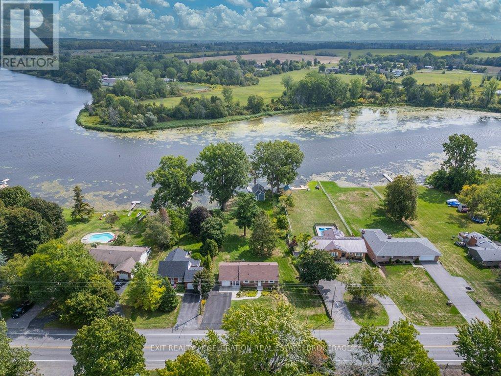 400 Dundas Street W, Greater Napanee, Ontario K7R 2B7 - Photo 39 - X12652776