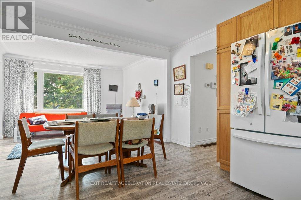 400 Dundas Street W, Greater Napanee, Ontario K7R 2B7 - Photo 5 - X12652776