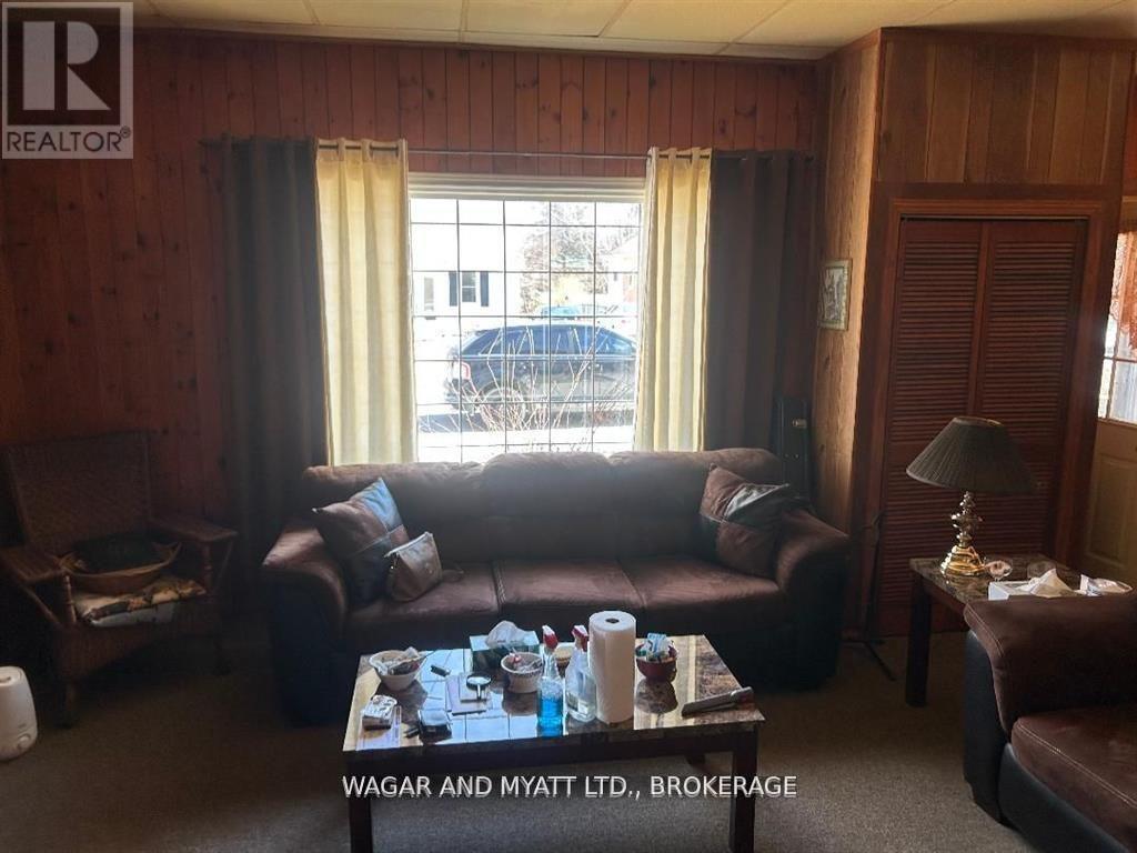 172 Richard Street, Greater Napanee, Ontario  K7R 2T6 - Photo 6 - X12662862