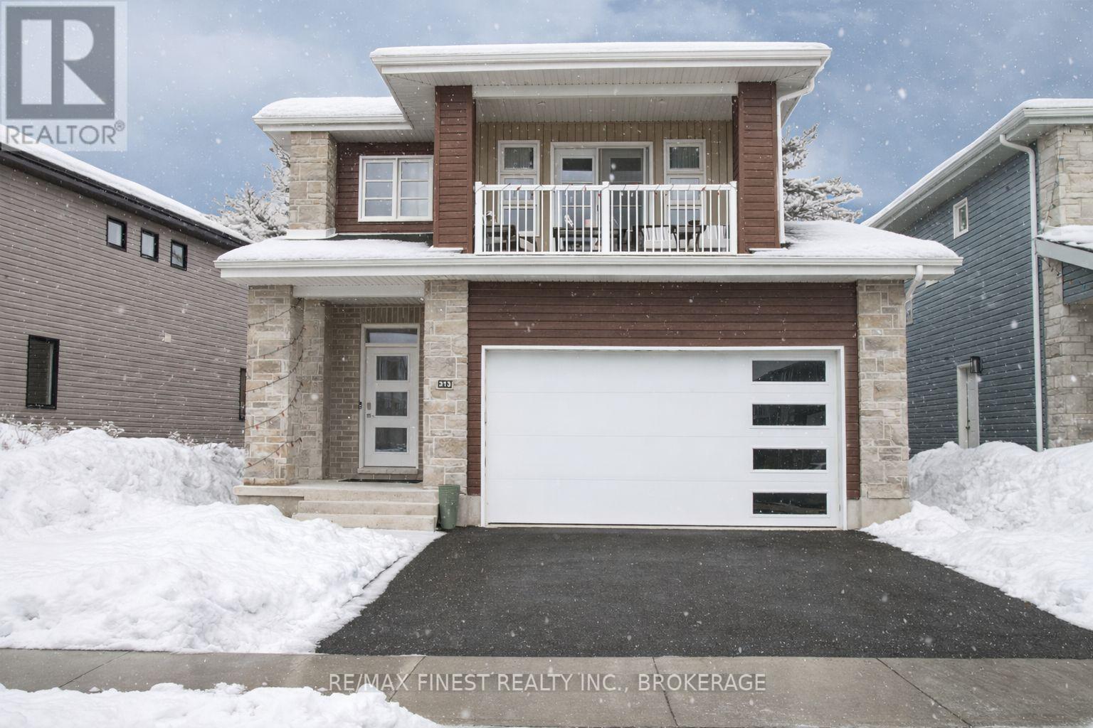 313 PRATT DRIVE, Loyalist, Ontario