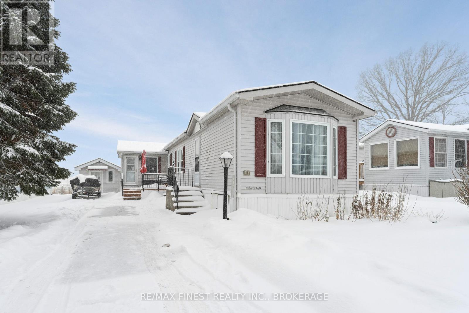17 ELM STREET, Greater Napanee, Ontario