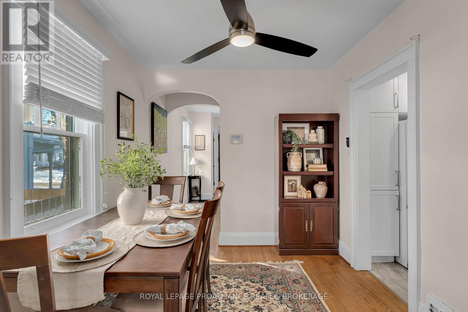 32 Livingston Avenue, Kingston, Ontario  K7L 4L2 - Photo 12 - X12732470