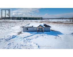 292 KYES ROAD, Front of Leeds & Seeleys Bay, Ontario