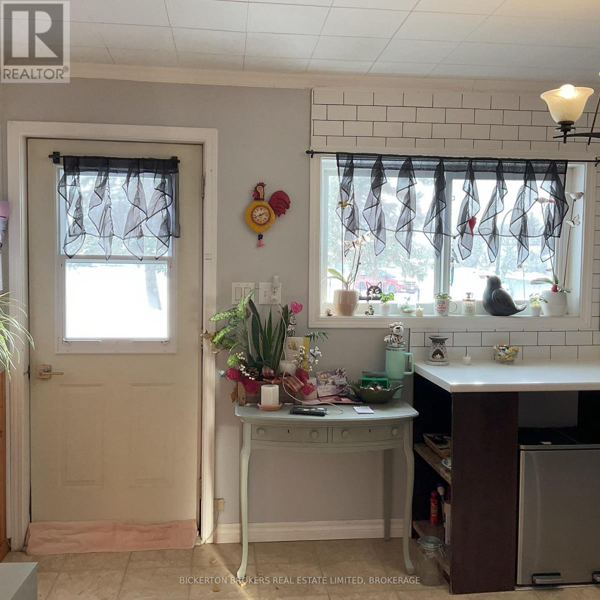 248 Cemetery Road, Gananoque, Ontario K7G 1V7 - Photo 11 - X12740596