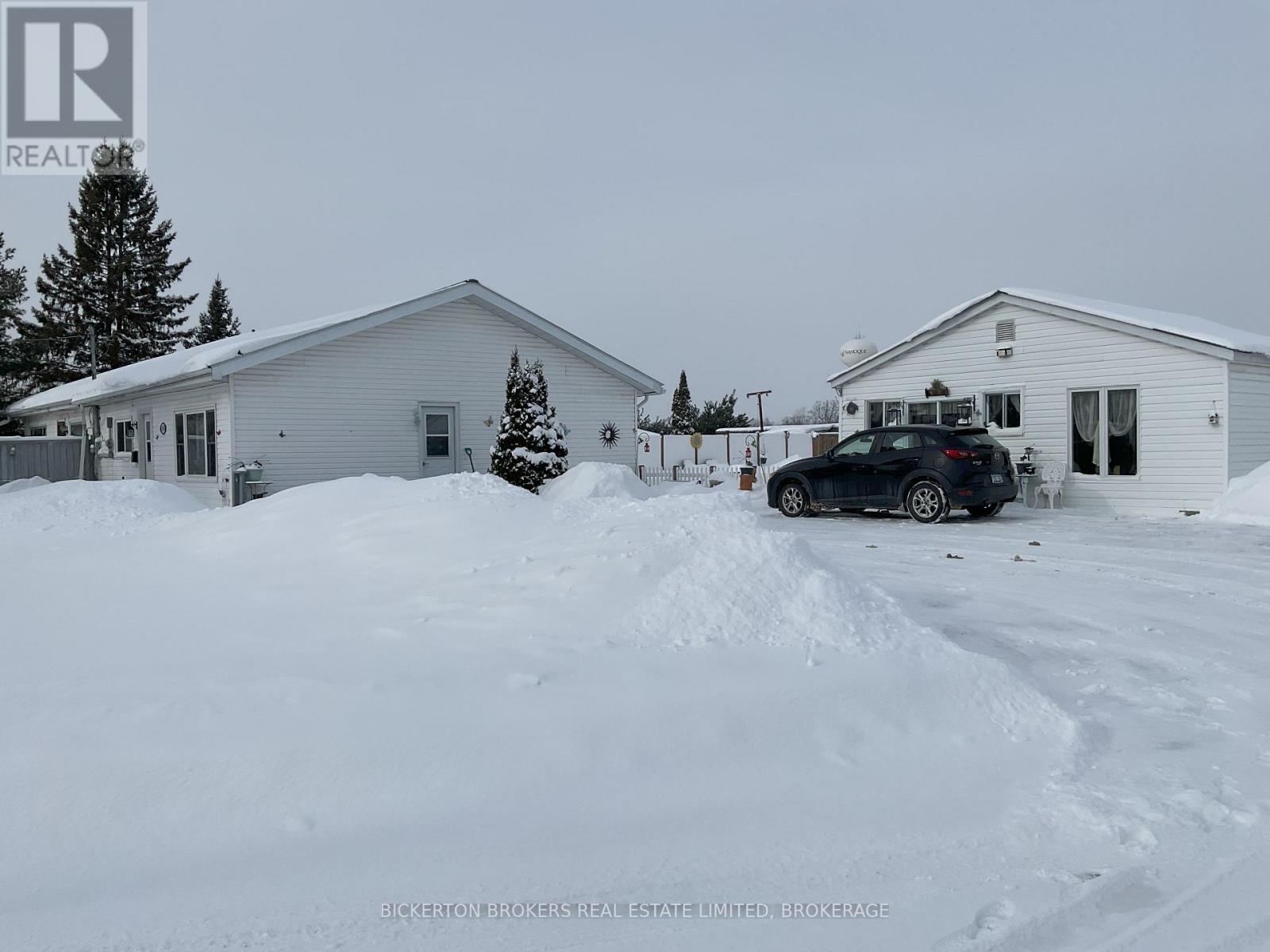 248 Cemetery Road, Gananoque, Ontario K7G 1V7 - Photo 27 - X12740596