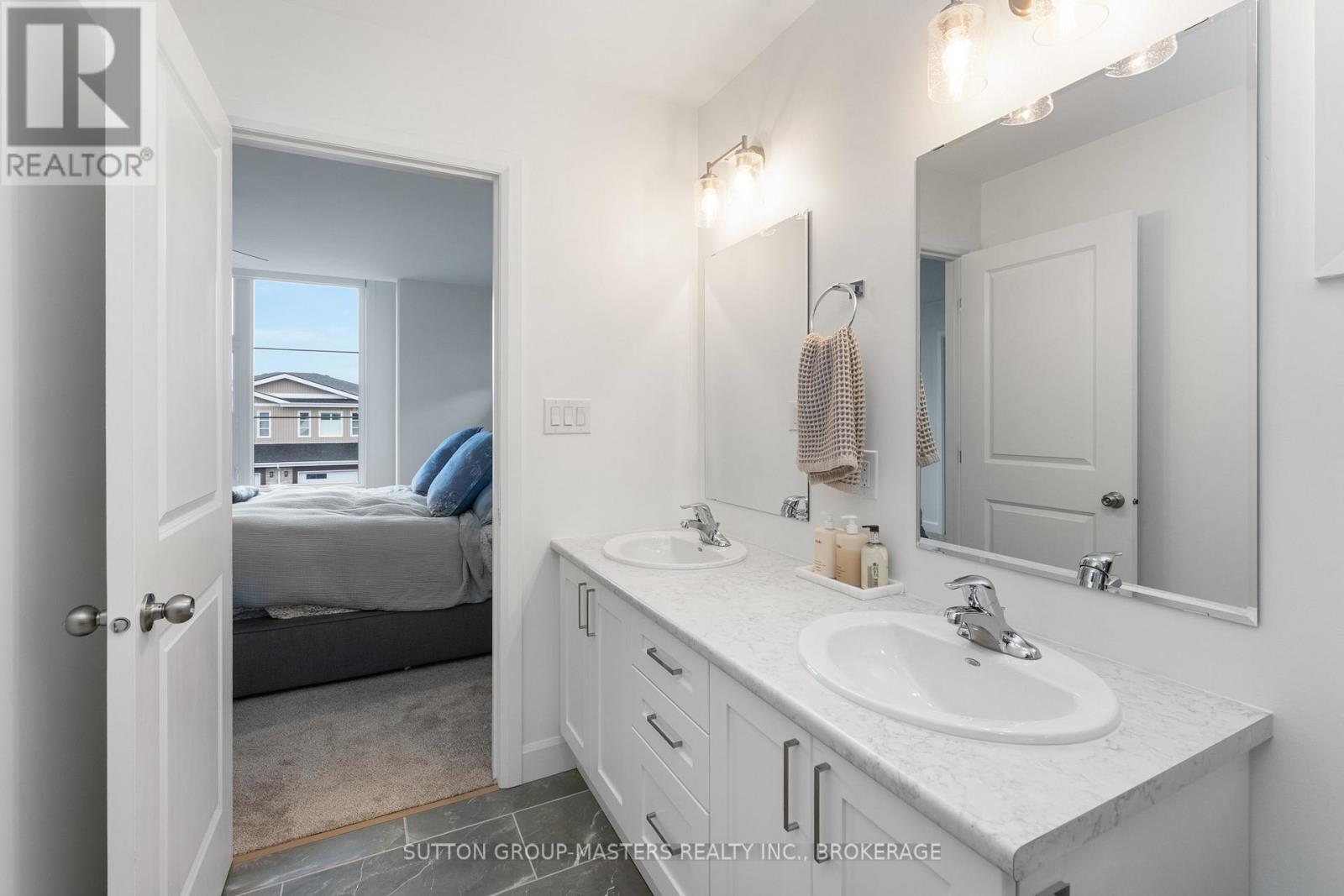 214 Superior Drive, Loyalist, Ontario K7N 0E4 - Photo 18 - X12763296