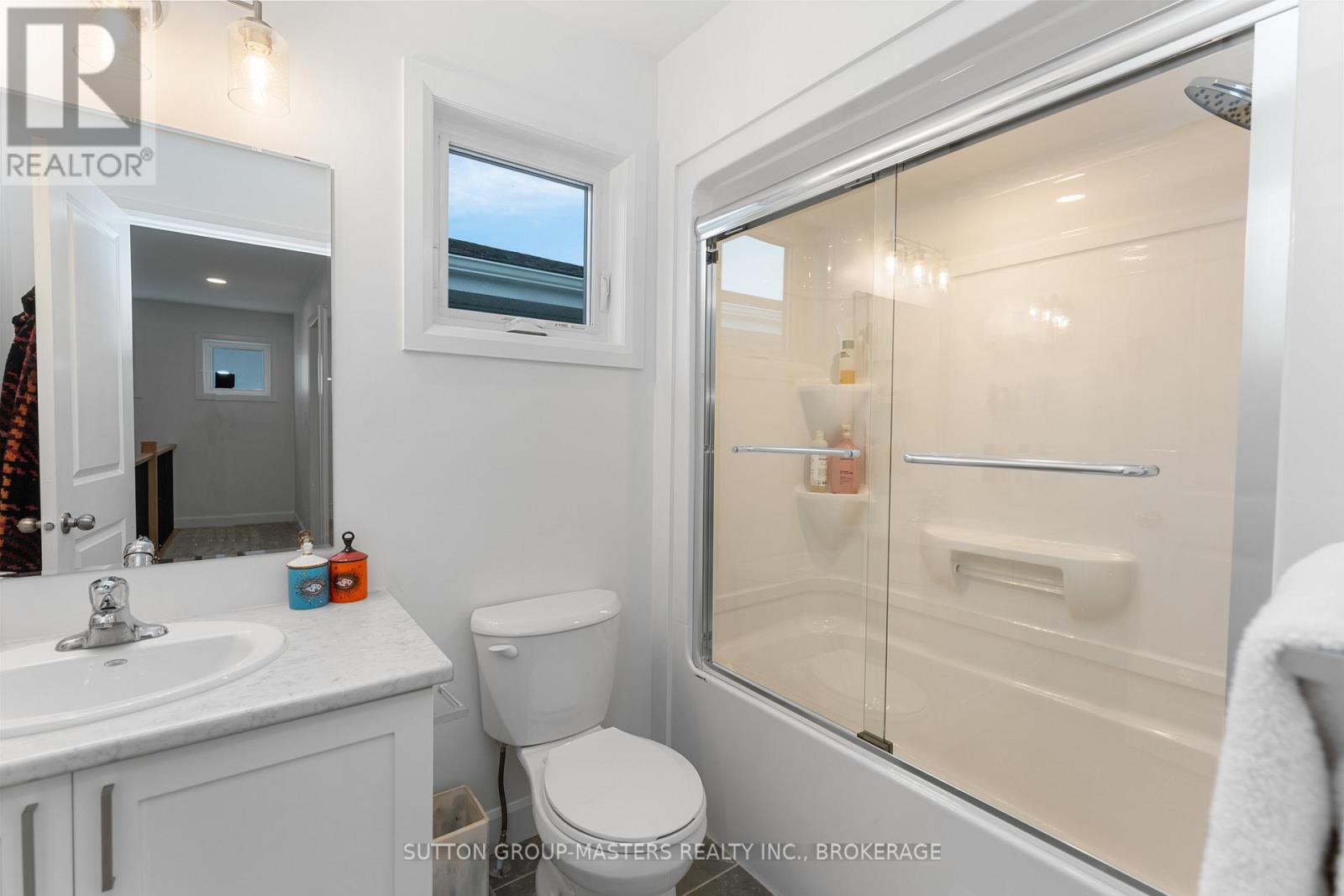 214 Superior Drive, Loyalist, Ontario K7N 0E4 - Photo 26 - X12763296