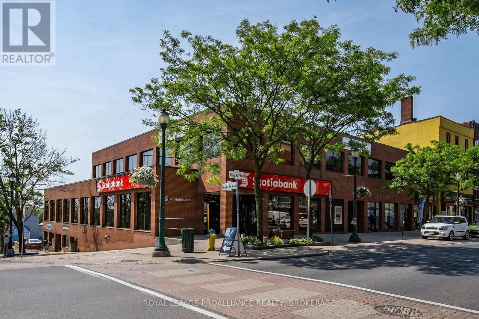 7 KING STREET W, Brockville, Ontario