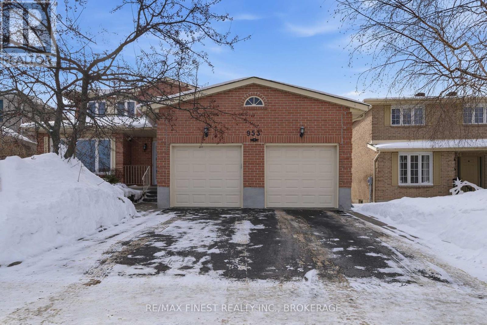 953 LANCASTER DRIVE, Kingston, Ontario
