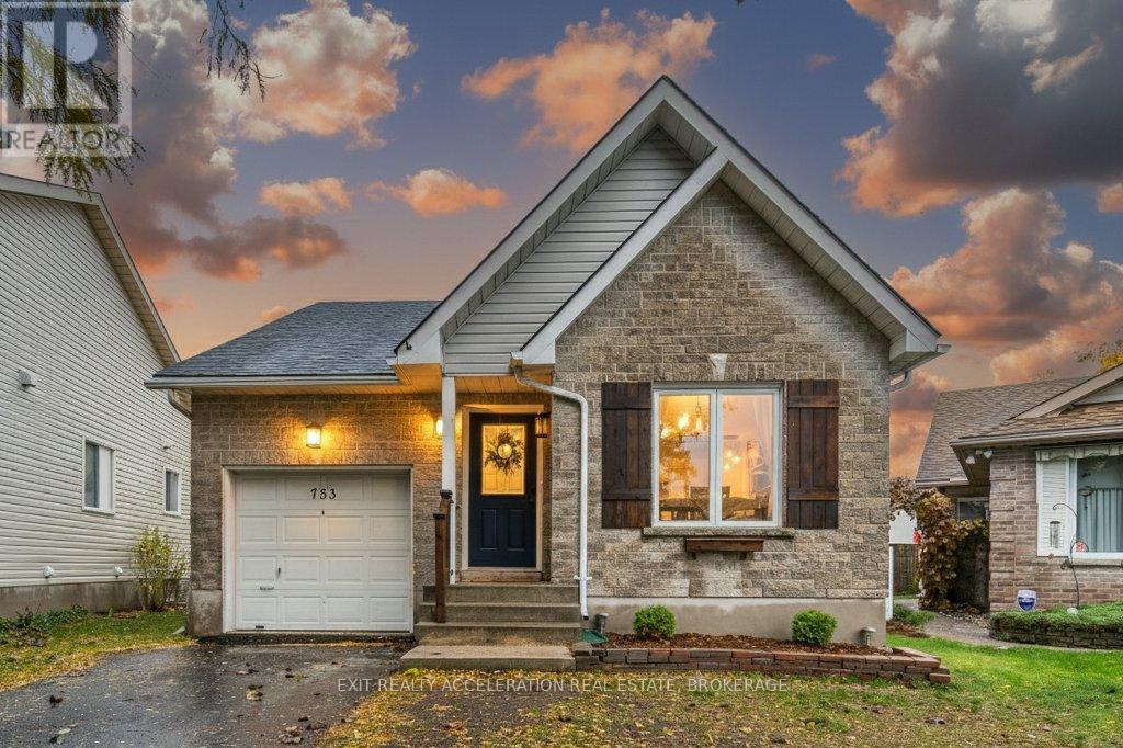 753 SHIRE'S WAY, Kingston, Ontario