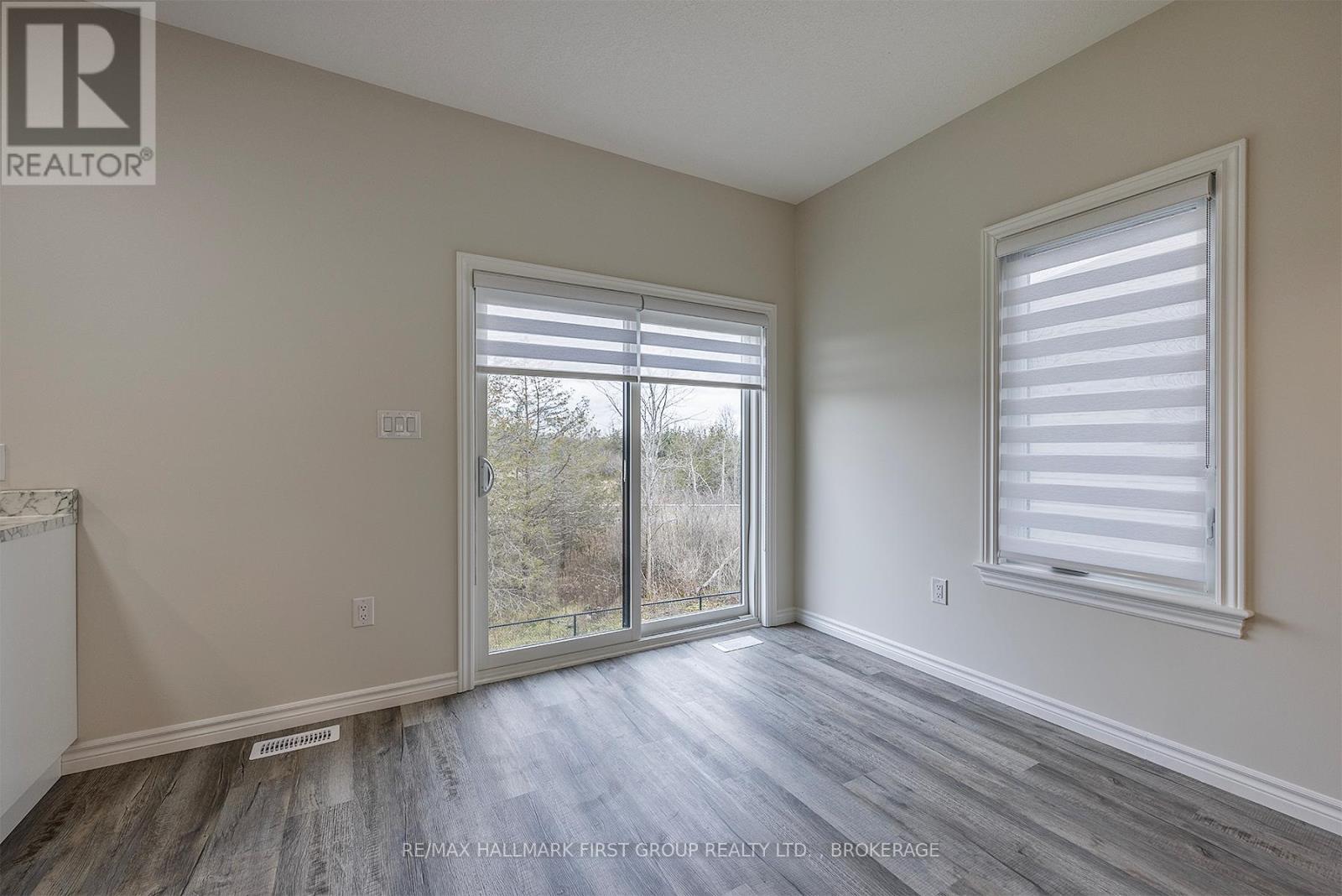 201 Creighton Drive, Loyalist, Ontario  K0H 2H0 - Photo 10 - X12802674