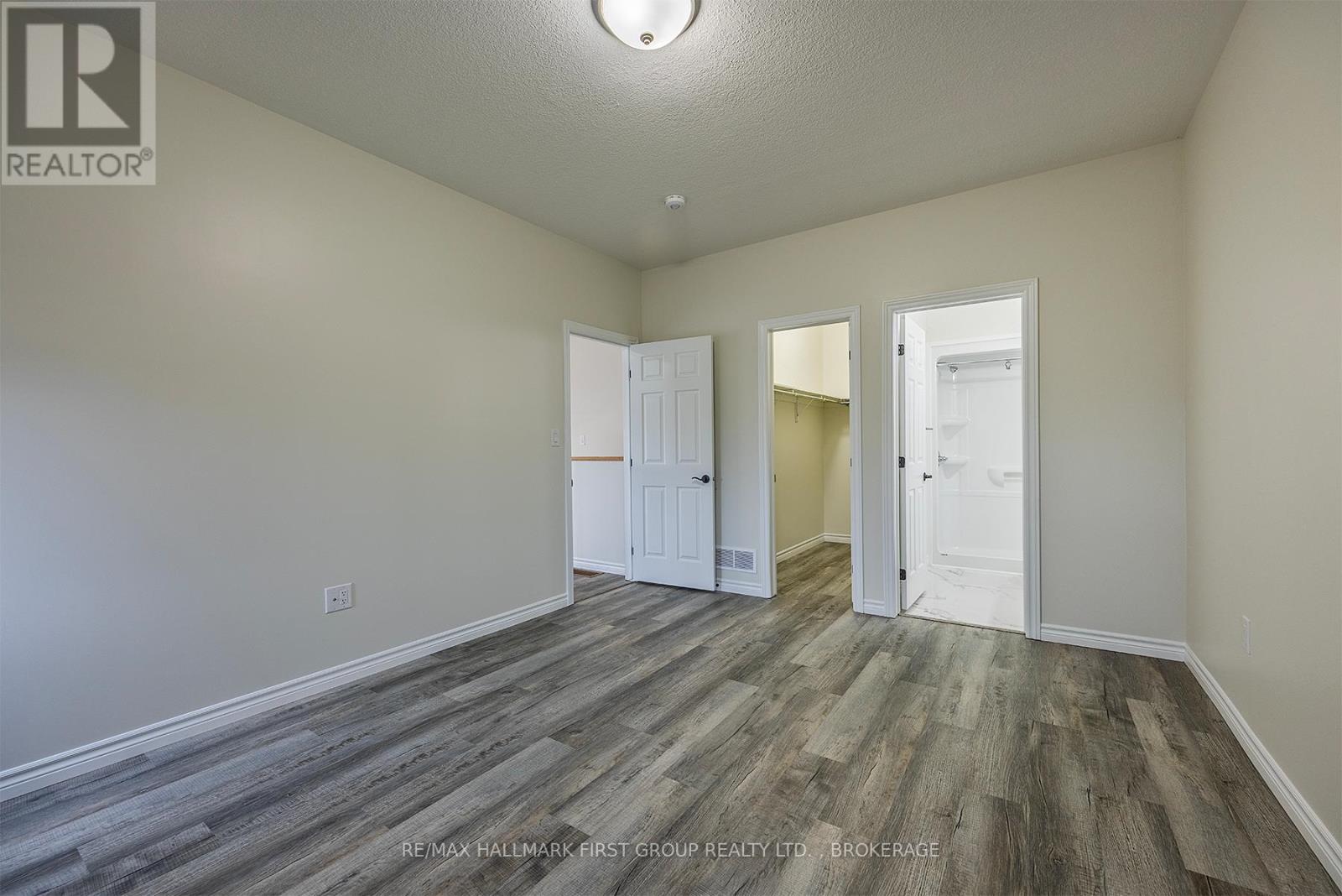 201 Creighton Drive, Loyalist, Ontario  K0H 2H0 - Photo 17 - X12802674