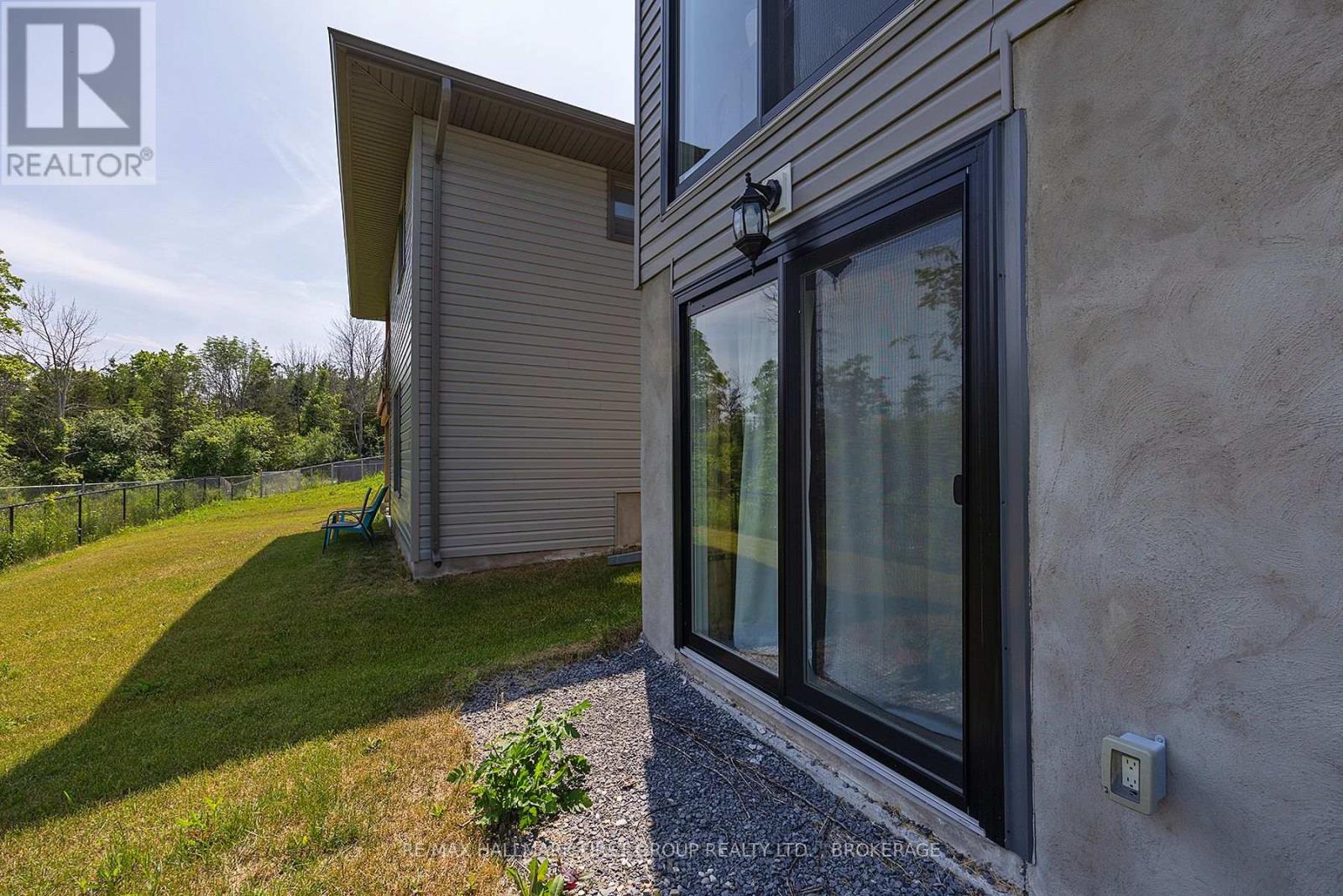 201 Creighton Drive, Loyalist, Ontario  K0H 2H0 - Photo 36 - X12802674