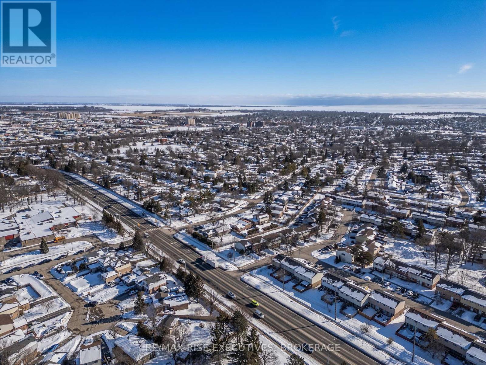 926 Amberdale Crescent, Kingston, Ontario  K7M 6V1 - Photo 41 - X12823426