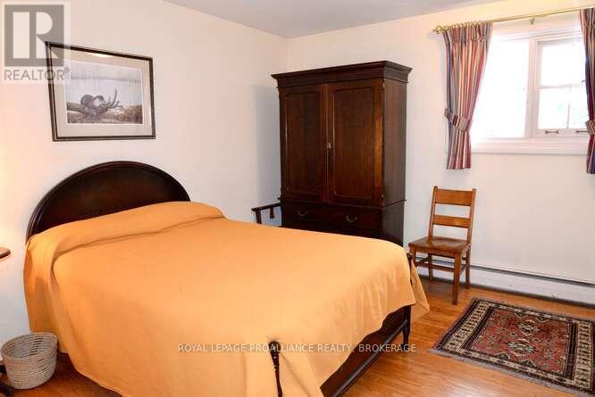 5 Helena Place, Kingston, Ontario  K7L 4V1 - Photo 25 - X12824880