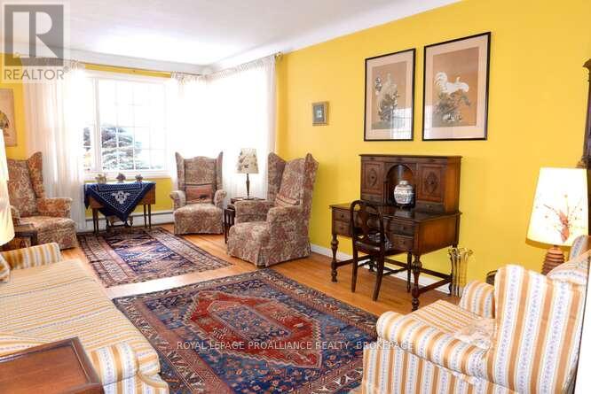 5 Helena Place, Kingston, Ontario  K7L 4V1 - Photo 6 - X12824880